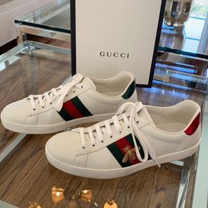 Gucci Ace Embroidered bumble needs tennis shoe.